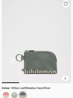 lululemon willow leaf green key & card holder with silver ring